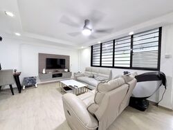 Blk 319 Bukit Batok Street 33 (Bukit Batok), HDB 4 Rooms #591350871